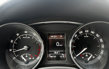 Skoda Superb III рестайлинг, 2012 год, 970 000 рублей, 8 фотография