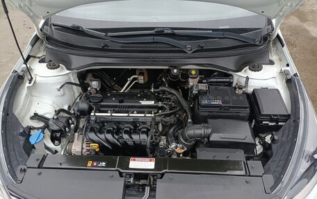 KIA Rio IV, 2018 год, 1 350 000 рублей, 7 фотография