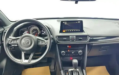 Mazda CX-4, 2021 год, 2 140 000 рублей, 5 фотография