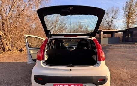 Peugeot 107 I рестайлинг, 2011 год, 515 000 рублей, 11 фотография