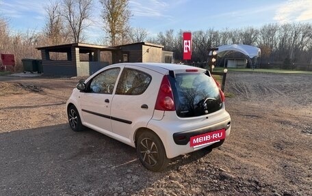 Peugeot 107 I рестайлинг, 2011 год, 515 000 рублей, 5 фотография