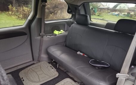 Dodge Caravan IV, 2005 год, 500 000 рублей, 4 фотография