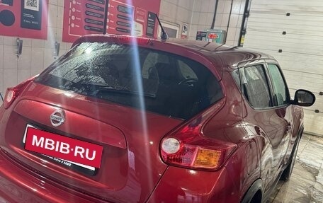 Nissan Juke II, 2011 год, 930 000 рублей, 4 фотография