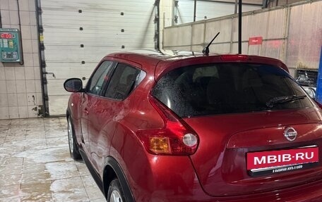 Nissan Juke II, 2011 год, 930 000 рублей, 3 фотография