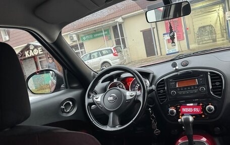 Nissan Juke II, 2011 год, 930 000 рублей, 14 фотография