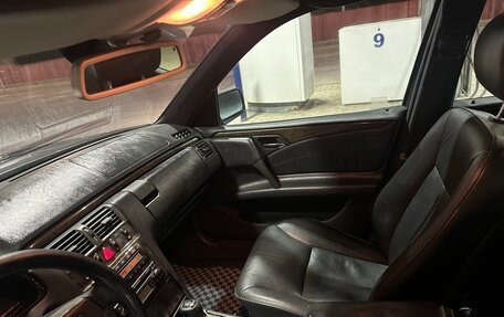 Mercedes-Benz E-Класс, 1998 год, 265 000 рублей, 12 фотография