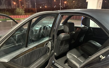 Mercedes-Benz E-Класс, 1998 год, 265 000 рублей, 17 фотография