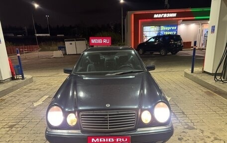 Mercedes-Benz E-Класс, 1998 год, 265 000 рублей, 2 фотография