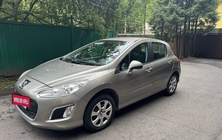 Peugeot 308 II, 2012 год, 555 000 рублей, 2 фотография