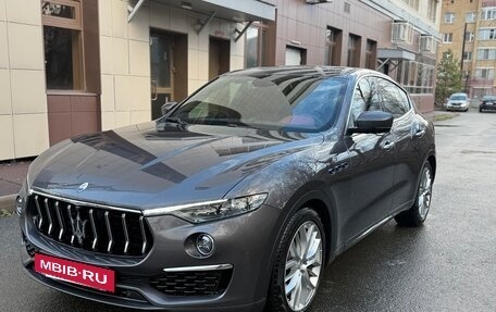 Maserati Levante I, 2022 год, 15 800 000 рублей, 5 фотография