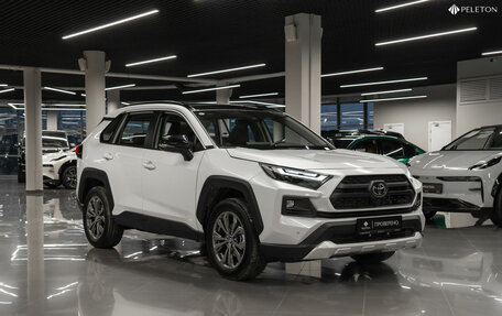 Toyota RAV4, 2025 год, 4 290 000 рублей, 2 фотография