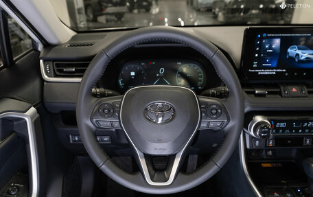 Toyota RAV4, 2025 год, 4 290 000 рублей, 11 фотография