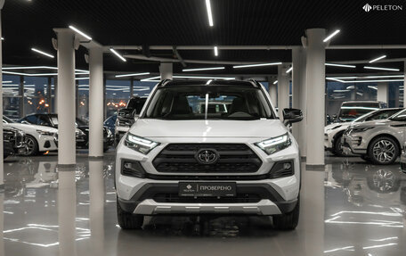 Toyota RAV4, 2025 год, 4 290 000 рублей, 3 фотография