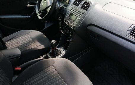 Volkswagen Polo VI (EU Market), 2015 год, 670 000 рублей, 10 фотография