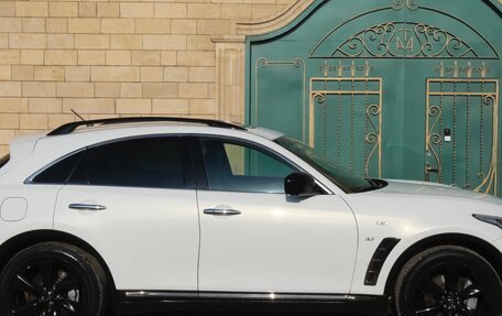 Infiniti QX70, 2016 год, 3 350 000 рублей, 7 фотография