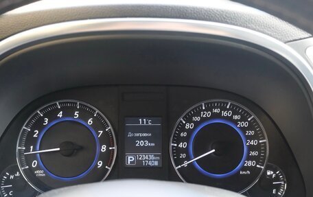 Infiniti QX70, 2016 год, 3 350 000 рублей, 13 фотография