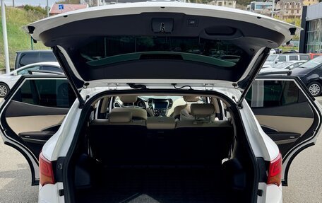 Hyundai Santa Fe III рестайлинг, 2017 год, 2 600 000 рублей, 33 фотография