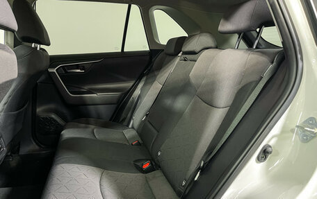 Toyota RAV4, 2021 год, 3 097 000 рублей, 10 фотография