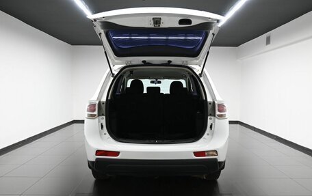 Mitsubishi Outlander III рестайлинг 3, 2014 год, 1 595 000 рублей, 7 фотография