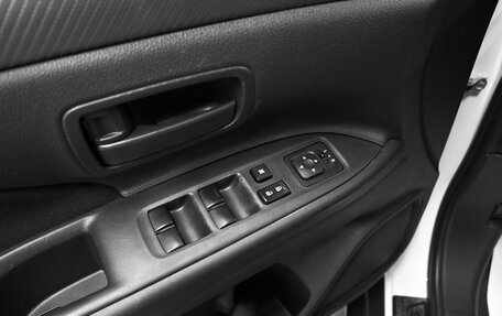 Mitsubishi Outlander III рестайлинг 3, 2014 год, 1 595 000 рублей, 17 фотография