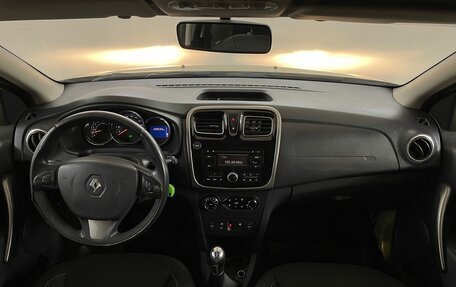 Renault Sandero II рестайлинг, 2015 год, 680 000 рублей, 5 фотография