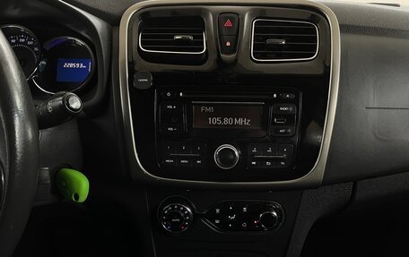 Renault Sandero II рестайлинг, 2015 год, 680 000 рублей, 7 фотография