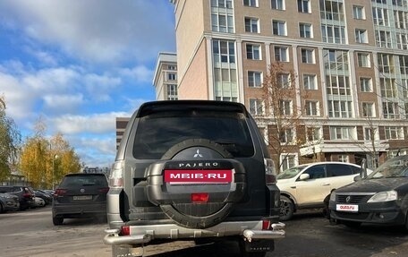 Mitsubishi Pajero IV, 2014 год, 2 600 000 рублей, 3 фотография