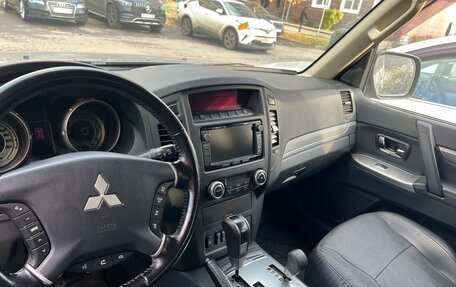 Mitsubishi Pajero IV, 2014 год, 2 600 000 рублей, 7 фотография