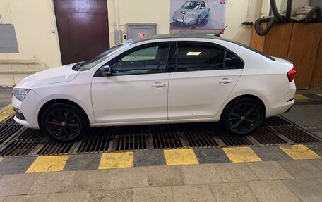 Skoda Rapid II, 2021 год, 1 375 000 рублей, 4 фотография