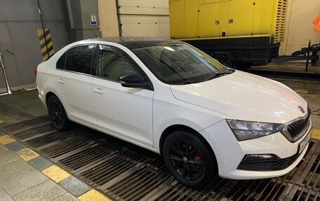 Skoda Rapid II, 2021 год, 1 375 000 рублей, 3 фотография