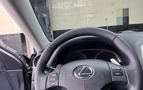 Lexus IS II рестайлинг 2, 2006 год, 1 380 000 рублей, 14 фотография