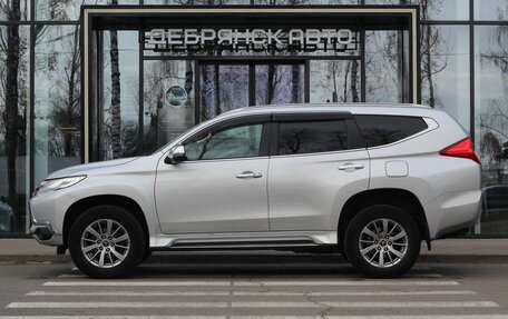 Mitsubishi Pajero Sport III рестайлинг, 2019 год, 3 600 000 рублей, 2 фотография