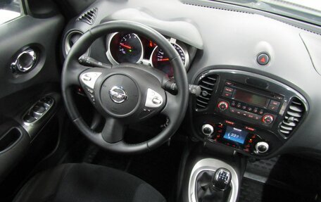 Nissan Juke II, 2012 год, 720 000 рублей, 13 фотография