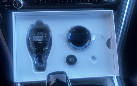 BMW 8 серия, 2019 год, 6 100 000 рублей, 14 фотография