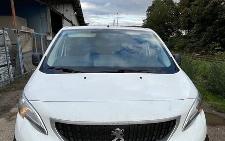 Peugeot Partner II рестайлинг 2, 2021 год, 2 500 000 рублей, 1 фотография