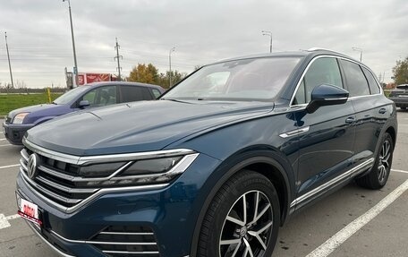 Volkswagen Touareg III, 2018 год, 5 440 000 рублей, 1 фотография