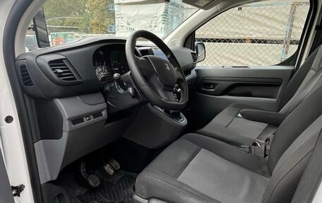 Peugeot Partner II рестайлинг 2, 2021 год, 2 500 000 рублей, 5 фотография