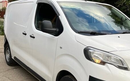 Peugeot Partner II рестайлинг 2, 2021 год, 2 500 000 рублей, 8 фотография