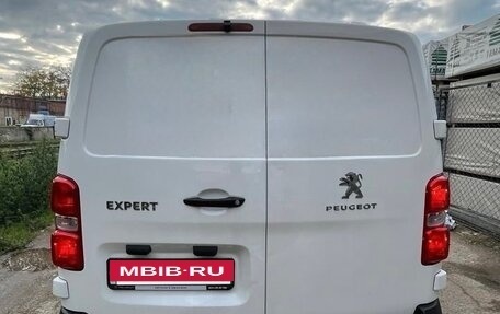 Peugeot Partner II рестайлинг 2, 2021 год, 2 500 000 рублей, 2 фотография