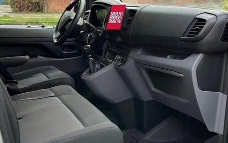 Peugeot Partner II рестайлинг 2, 2021 год, 2 500 000 рублей, 10 фотография