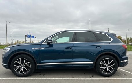 Volkswagen Touareg III, 2018 год, 5 440 000 рублей, 3 фотография