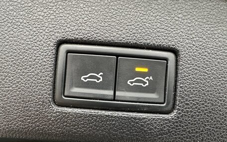 Volkswagen Touareg III, 2018 год, 5 440 000 рублей, 16 фотография