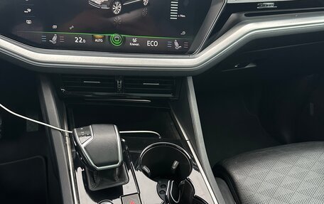 Volkswagen Touareg III, 2018 год, 5 440 000 рублей, 26 фотография