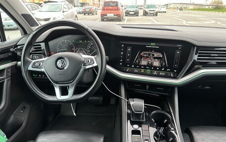 Volkswagen Touareg III, 2018 год, 5 440 000 рублей, 31 фотография