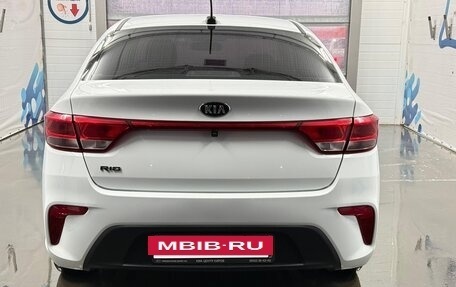 KIA Rio IV, 2018 год, 1 200 000 рублей, 7 фотография