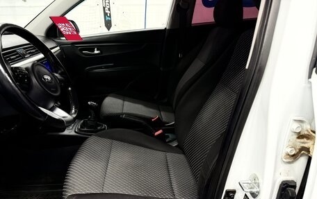 KIA Rio IV, 2018 год, 1 200 000 рублей, 12 фотография