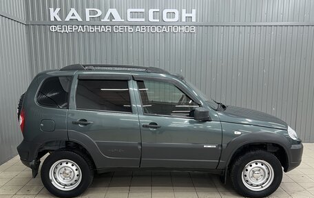 Chevrolet Niva I рестайлинг, 2018 год, 710 000 рублей, 6 фотография