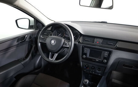 Skoda Rapid I, 2015 год, 1 199 000 рублей, 9 фотография