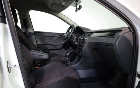 Skoda Rapid I, 2015 год, 1 199 000 рублей, 17 фотография