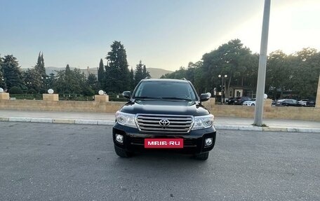 Toyota Land Cruiser 200, 2011 год, 2 850 000 рублей, 4 фотография